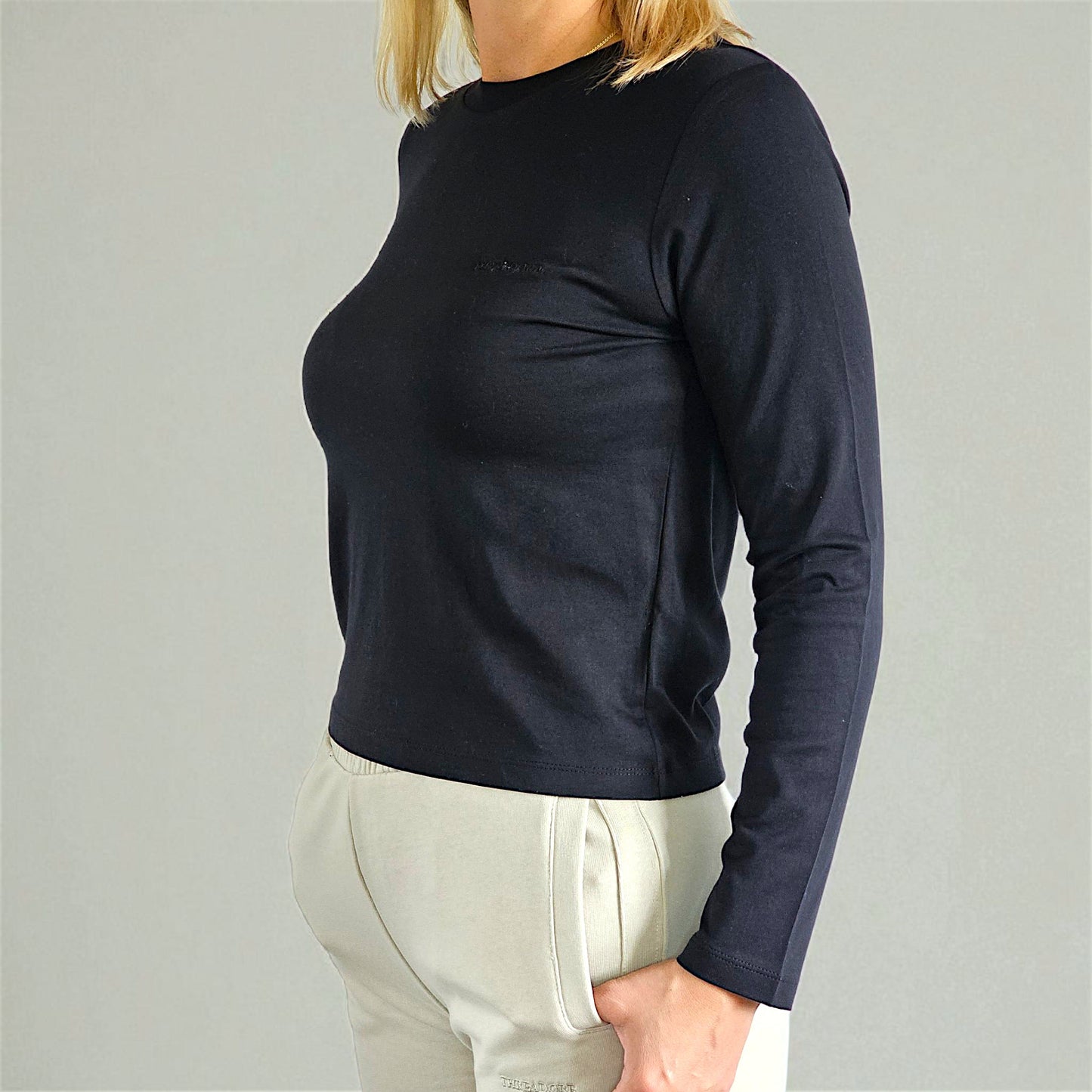Women's Relaxed Long Sleeve T-shirt